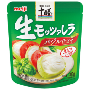 明治 十勝生モッツアレラ　バジル １００ｇ
